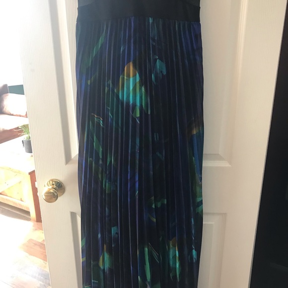 Formal Dress sz 8 - great for Prom - Picture 4 of 5